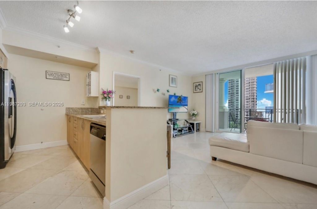 17555 Atlantic Blvd , Unit 1205, Sunny Isles Beach, FL 33160 Photo