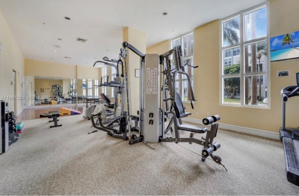 17555 Atlantic Blvd , Unit 1205, Sunny Isles Beach, FL 33160 Photo