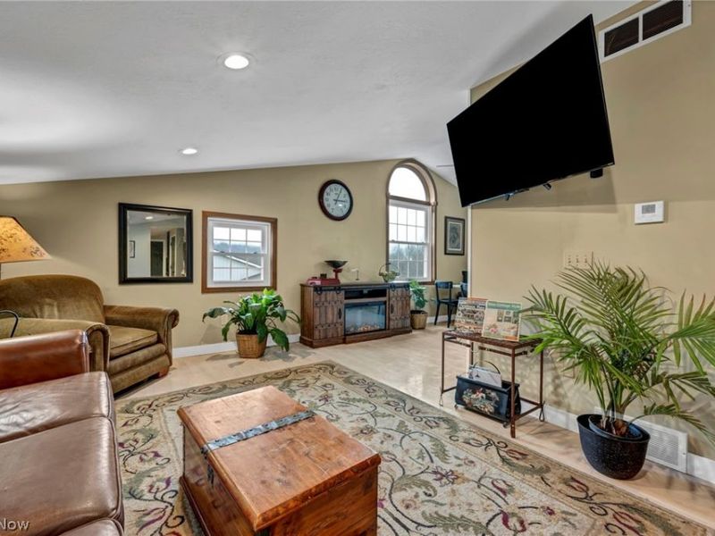4020 Faircrest Street SW, Canton, OH 44706 Photo 29