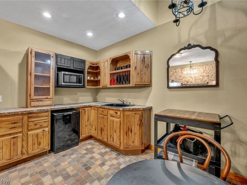 4020 Faircrest Street SW, Canton, OH 44706 Photo 38