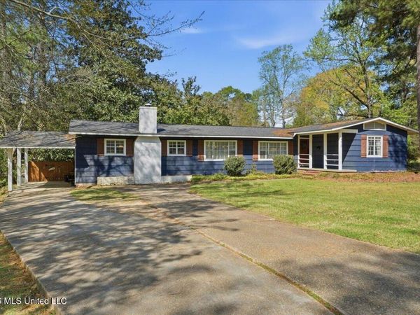 4429 Forest Park Drive, Jackson, MS 39211