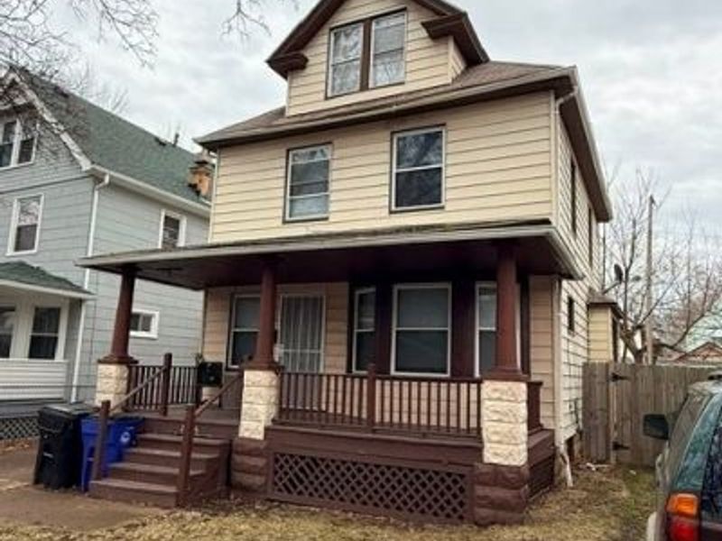 2045 W 89th Street, Cleveland, OH 44102 Photo 2