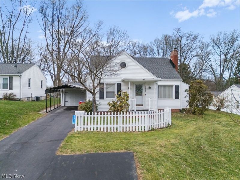 1515 Manor Avenue NW, Canton, OH 44708 Photo 2