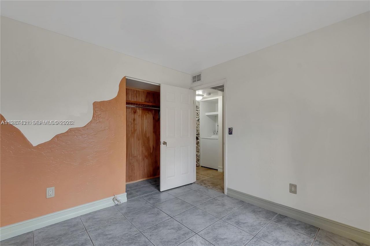 6580 W 27th Ct, Unit 58-12, Hialeah, FL 33016 Photo