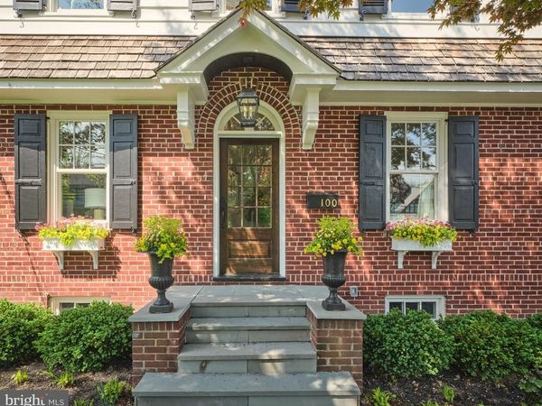 100 W BRIDGE STREET, NEW HOPE, PA 18938