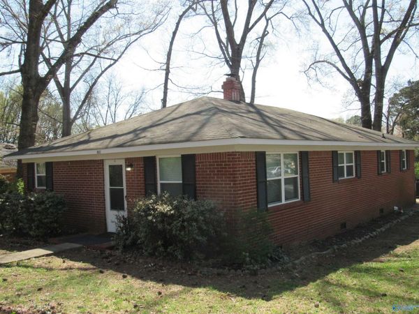 431 South Plymouth Road NW, Huntsville, AL 35811