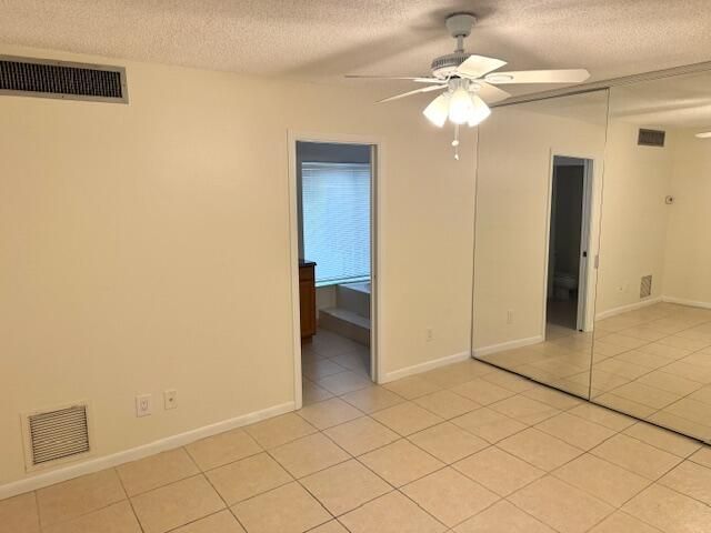 637 Executive Center Drive, West Palm Beach, FL 33401 Photo