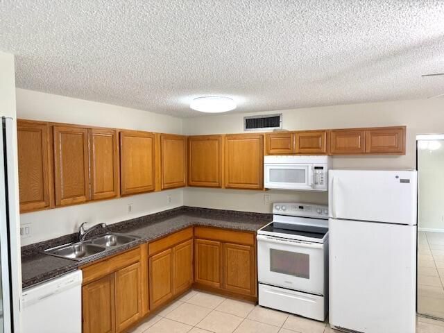 637 Executive Center Drive, West Palm Beach, FL 33401 Photo