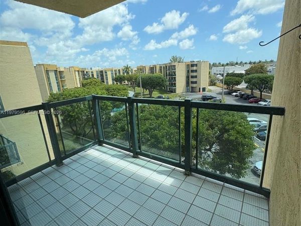 11800 SW 18th St, Unit 517-4, Miami, FL 33175