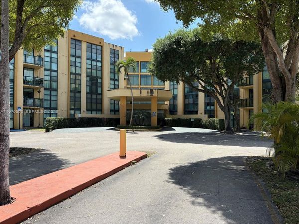 11800 SW 18th St , Unit 517-4, Miami, FL 33175