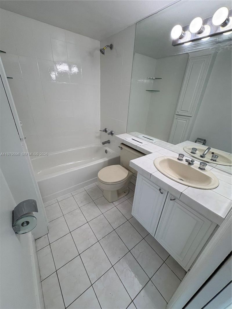 11800 SW 18th St , Unit 517-4, Miami, FL 33175 Photo
