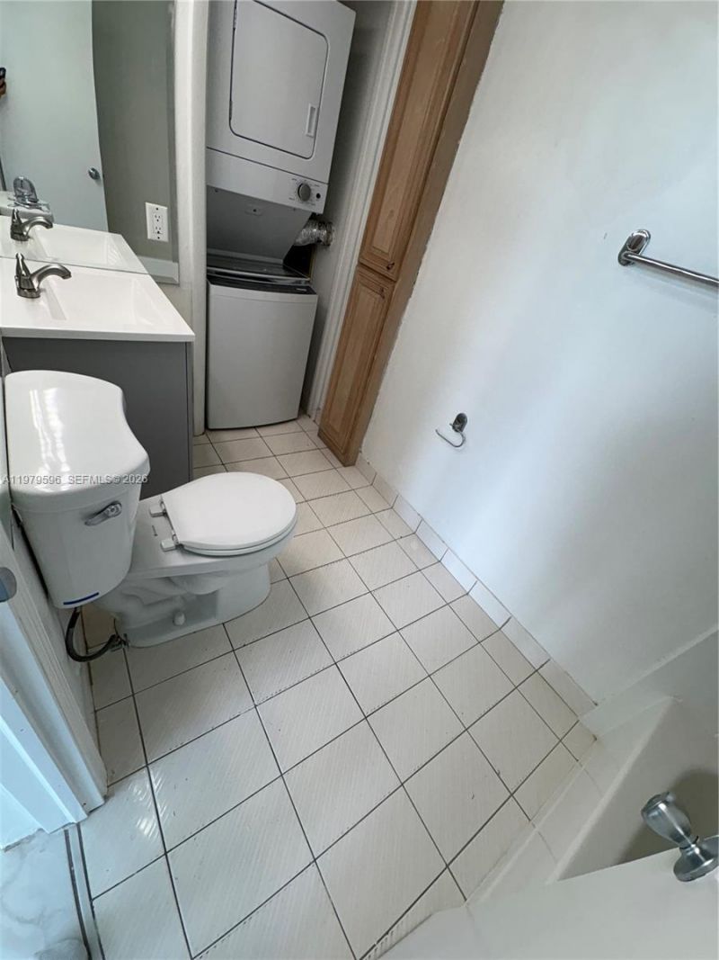 11800 SW 18th St, Unit 517-4, Miami, FL 33175 Photo