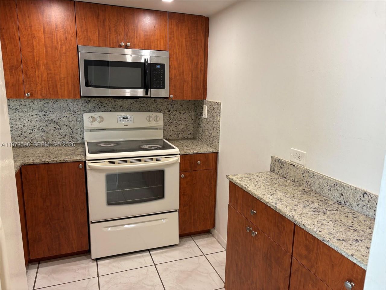 11800 SW 18th St , Unit 517-4, Miami, FL 33175 Photo