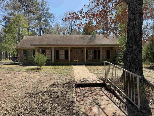 14 Jefferson Place , Pine Bluff, AR 71603