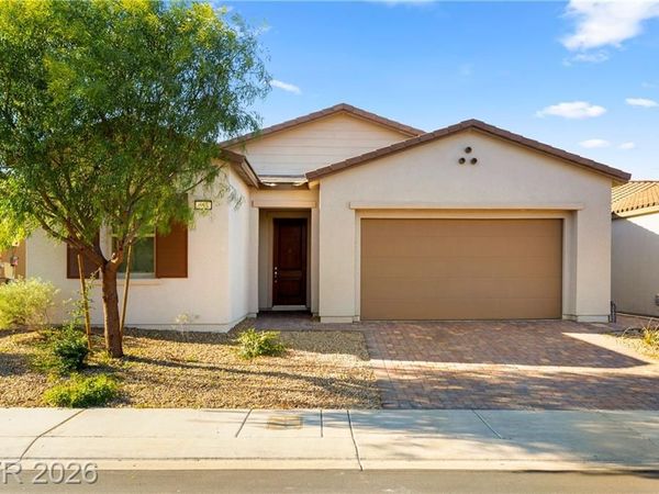 557 Comodo Street, Henderson, NV 89011