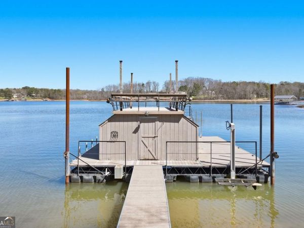 3116 Lake Ranch Circle, Gainesville, GA 30506
