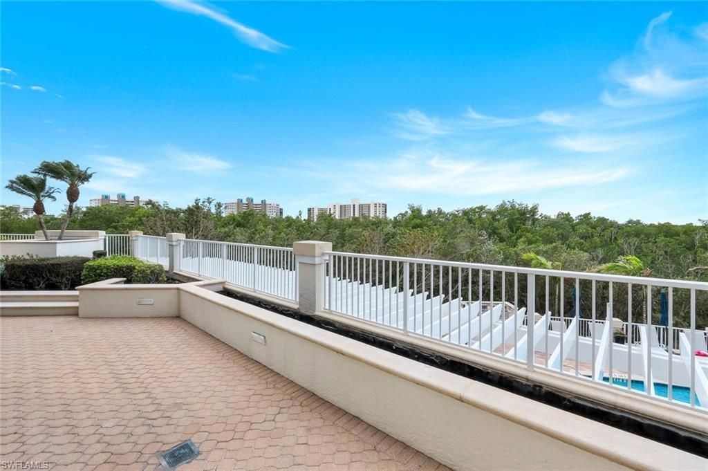 295 Grande Way, Unit T 03, Naples, FL 34110 Photo