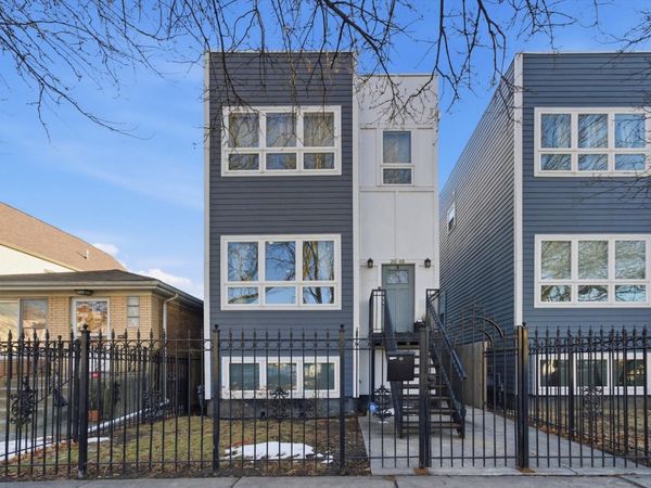 2045 N La Crosse Avenue , Chicago, IL 60639