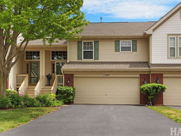 1167 N Oakwood Drive, Unit 32-3, Fox Lake, IL 60020