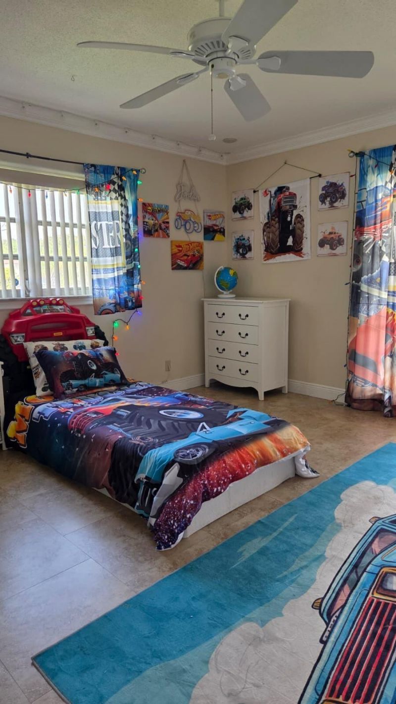 4705 Holly Drive, Tamarac, FL 33319 Photo