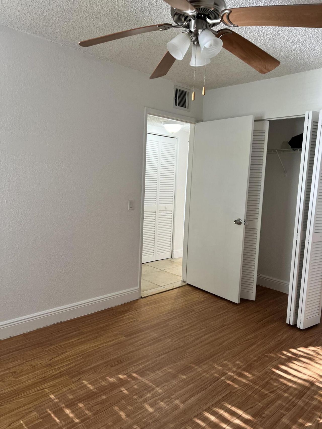 1523 Lake Crystal Drive, Unit F, West Palm Beach, FL 33411 Photo