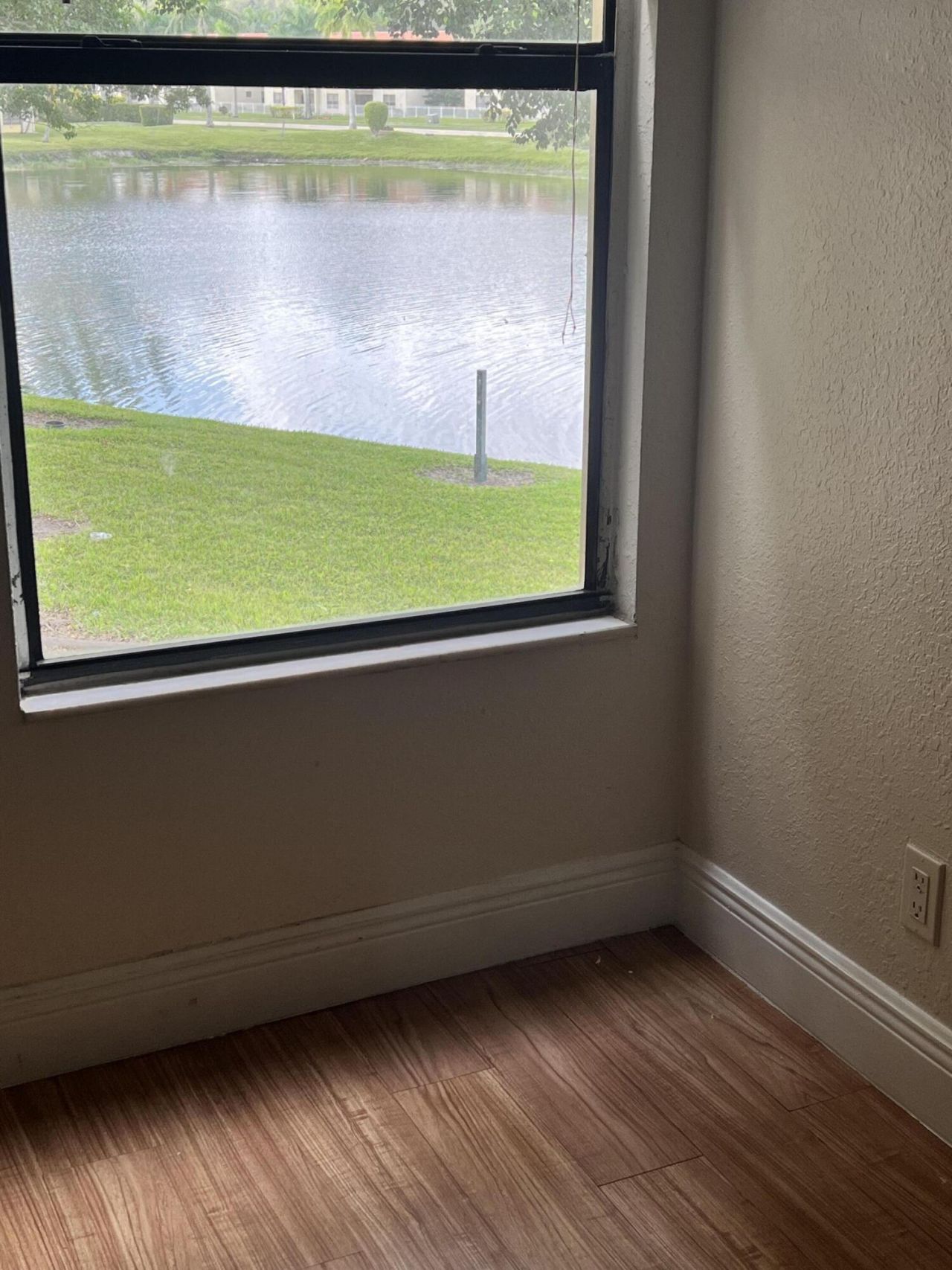 1523 Lake Crystal Drive, Unit F, West Palm Beach, FL 33411 Photo