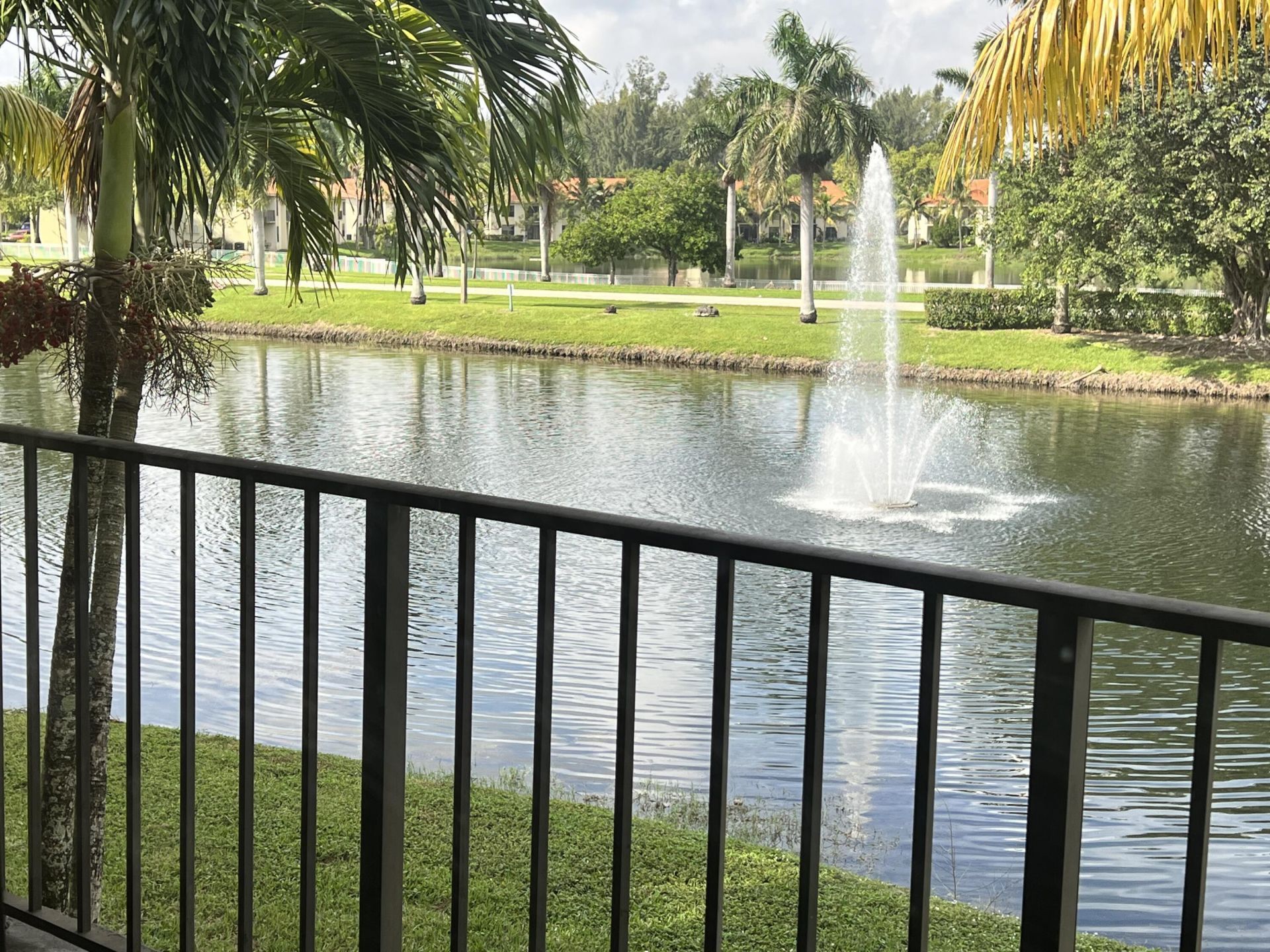 1523 Lake Crystal Drive, Unit F, West Palm Beach, FL 33411 Photo