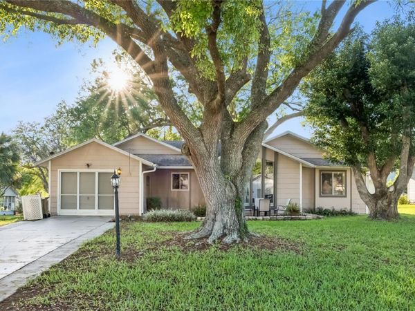 1144 BEN MORE DRIVE , LEESBURG, FL 34788