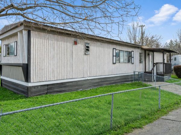 9518 E 4th Ave, Spokane, WA 99206