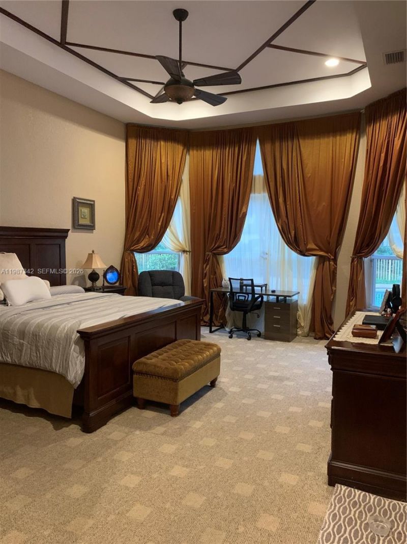 4723 SW 195th Way, Miramar, FL 33029 Photo