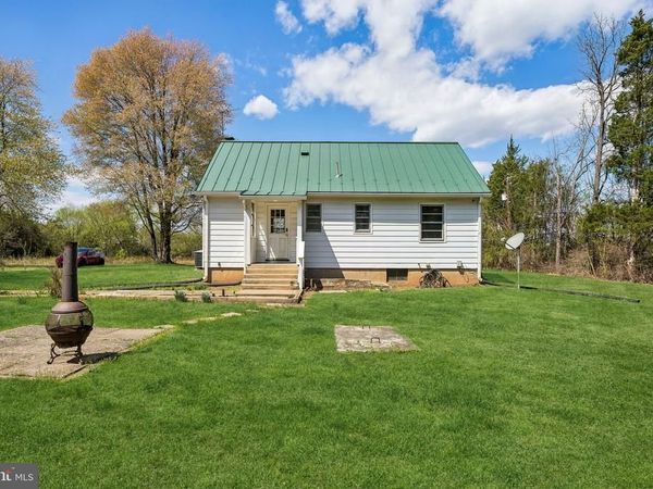 13605 FLEETWOOD DRIVE, NOKESVILLE, VA 20181