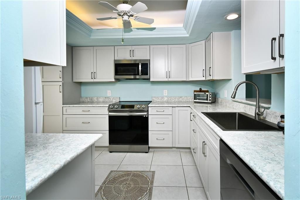 12561 Kelly Sands Way, Unit 6, Fort Myers, FL 33908 Photo