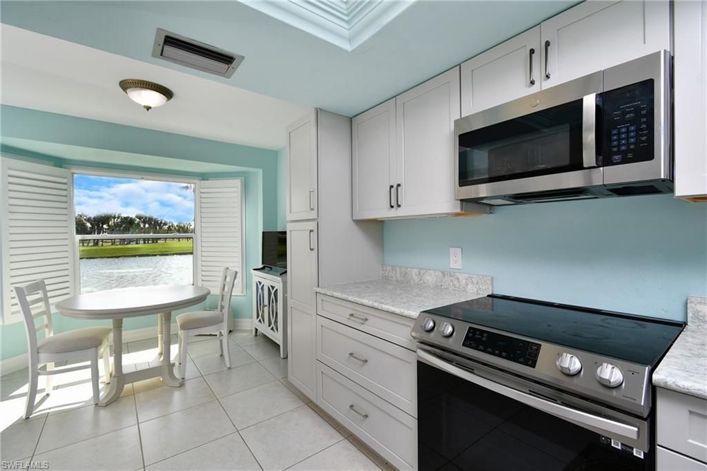 12561 Kelly Sands Way, Unit 6, Fort Myers, FL 33908 Photo