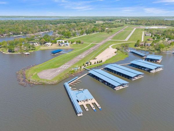 30700 S 563 Road , Monkey Island, OK 74331