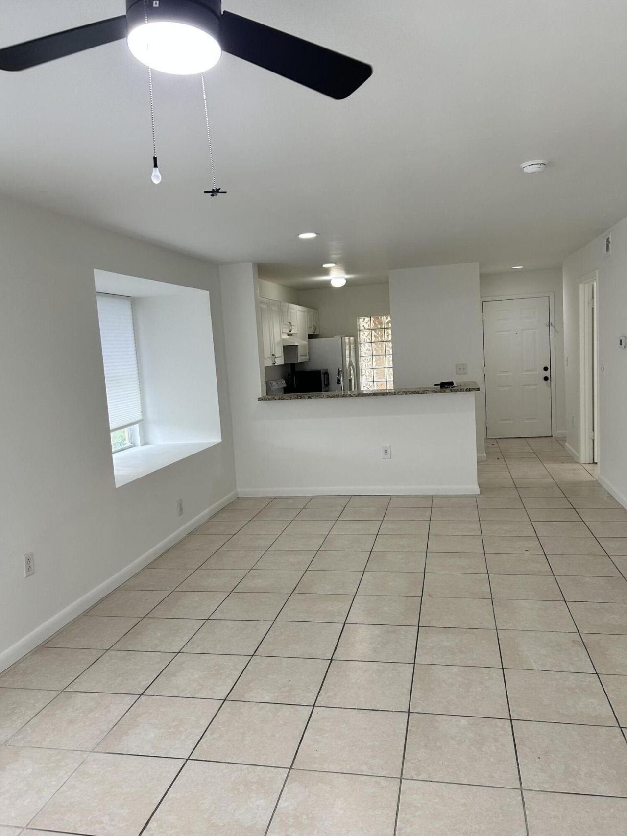 4863 Via Palm Lakes, Unit 808, West Palm Beach, FL 33417 Photo