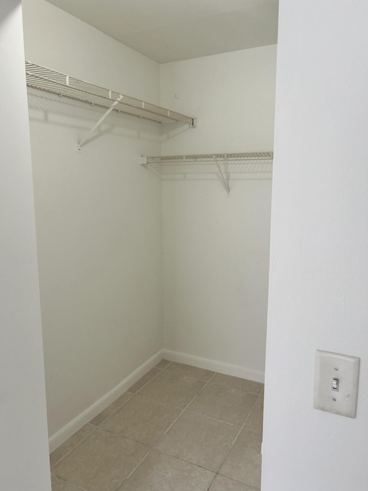 4863 Via Palm Lakes, Unit 808, West Palm Beach, FL 33417 Photo