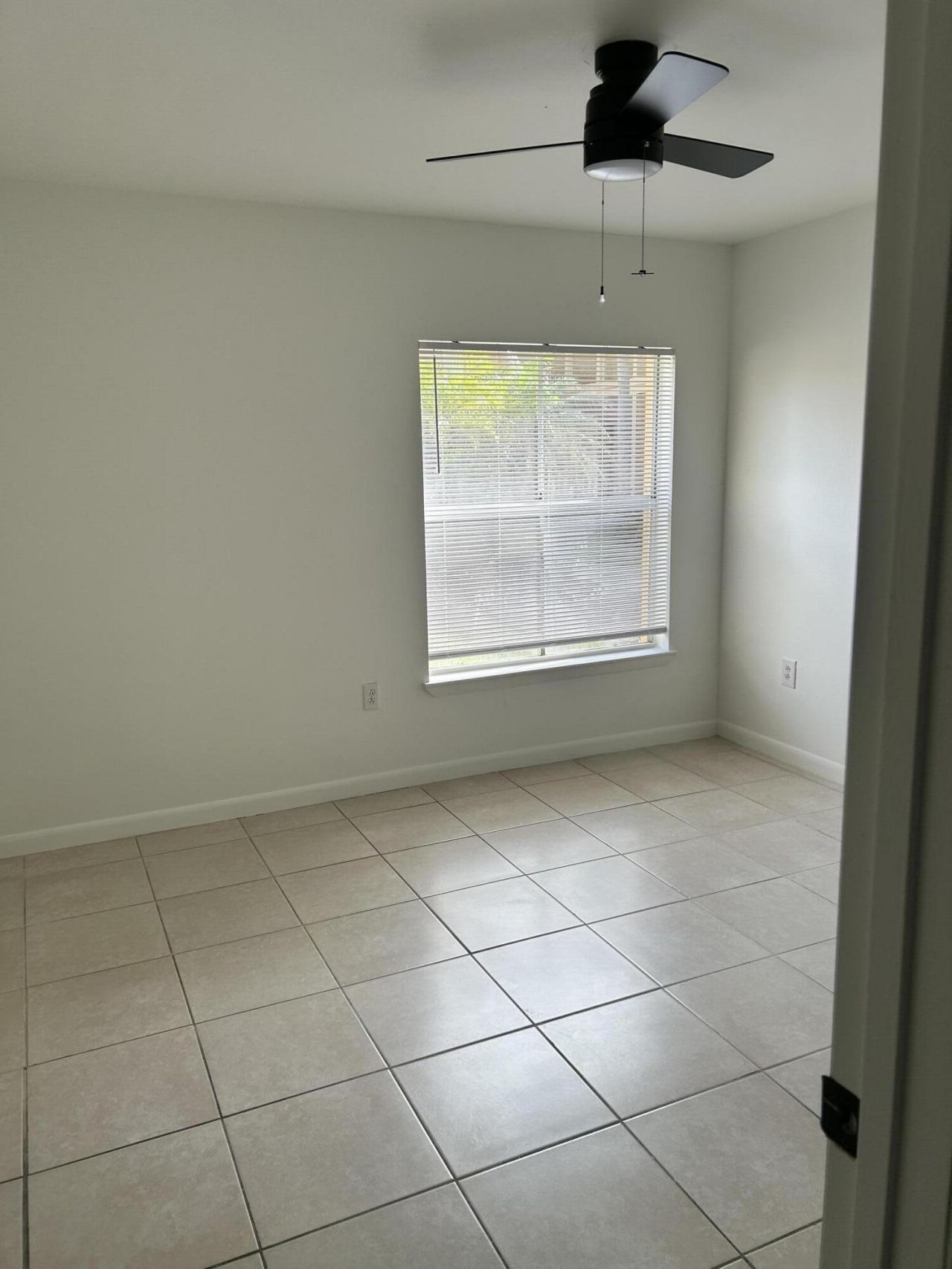 4863 Via Palm Lakes, Unit 808, West Palm Beach, FL 33417 Photo