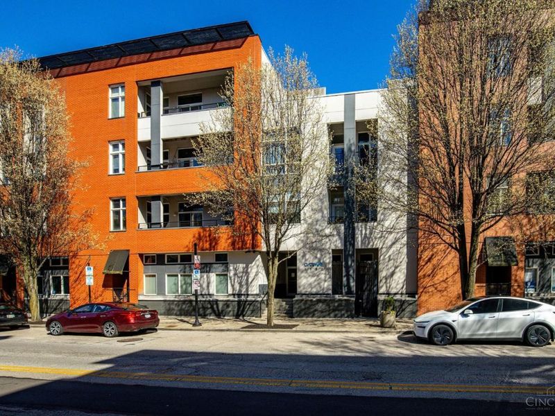 1150 Vine Street, Unit 24, Cincinnati, OH 45202 Photo 1
