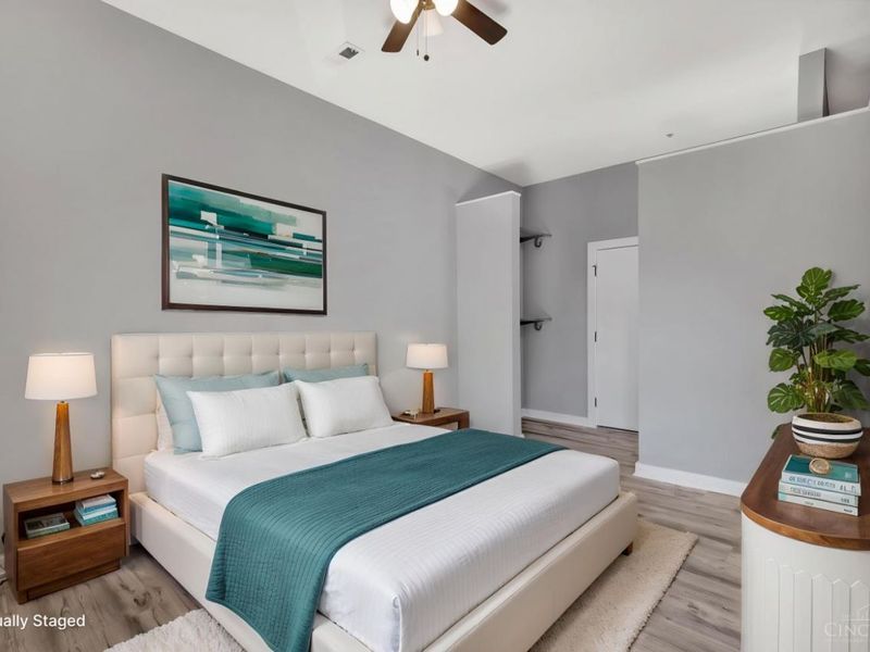 1150 Vine Street, Unit 24, Cincinnati, OH 45202 Photo 16