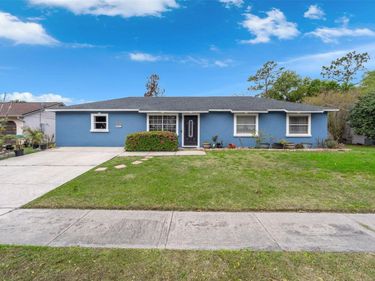 8509 LYONIA DRIVE , ORLANDO, FL 32829