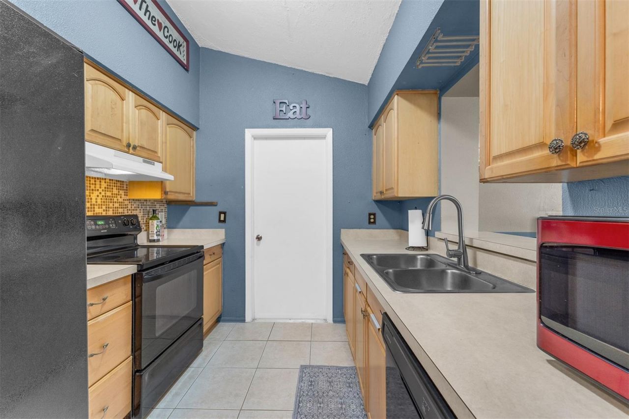 8509 Lyonia Drive , Orlando, FL 32829 Photo