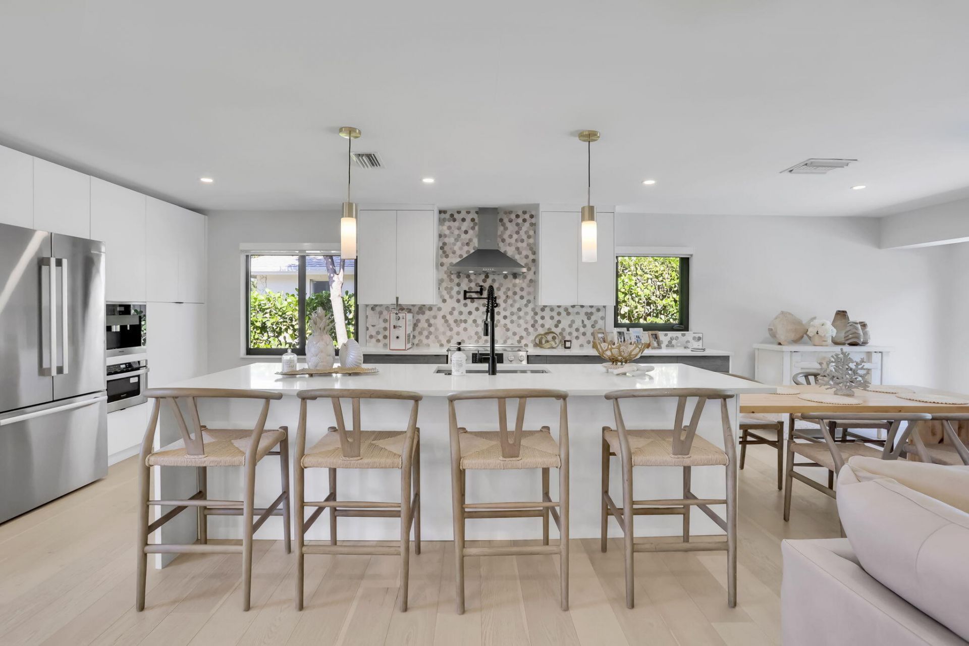 2520 SW 5th Street, Boynton Beach, FL 33435 Photo