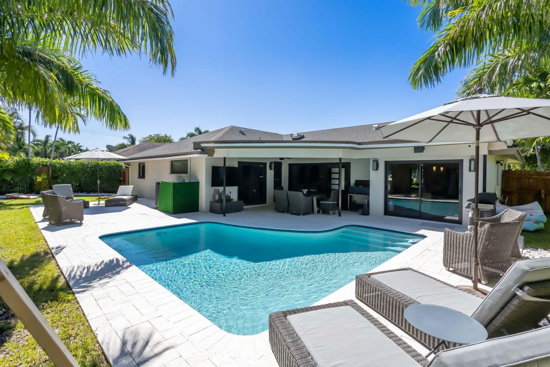 2520 SW 5th Street, Boynton Beach, FL 33435 Photo