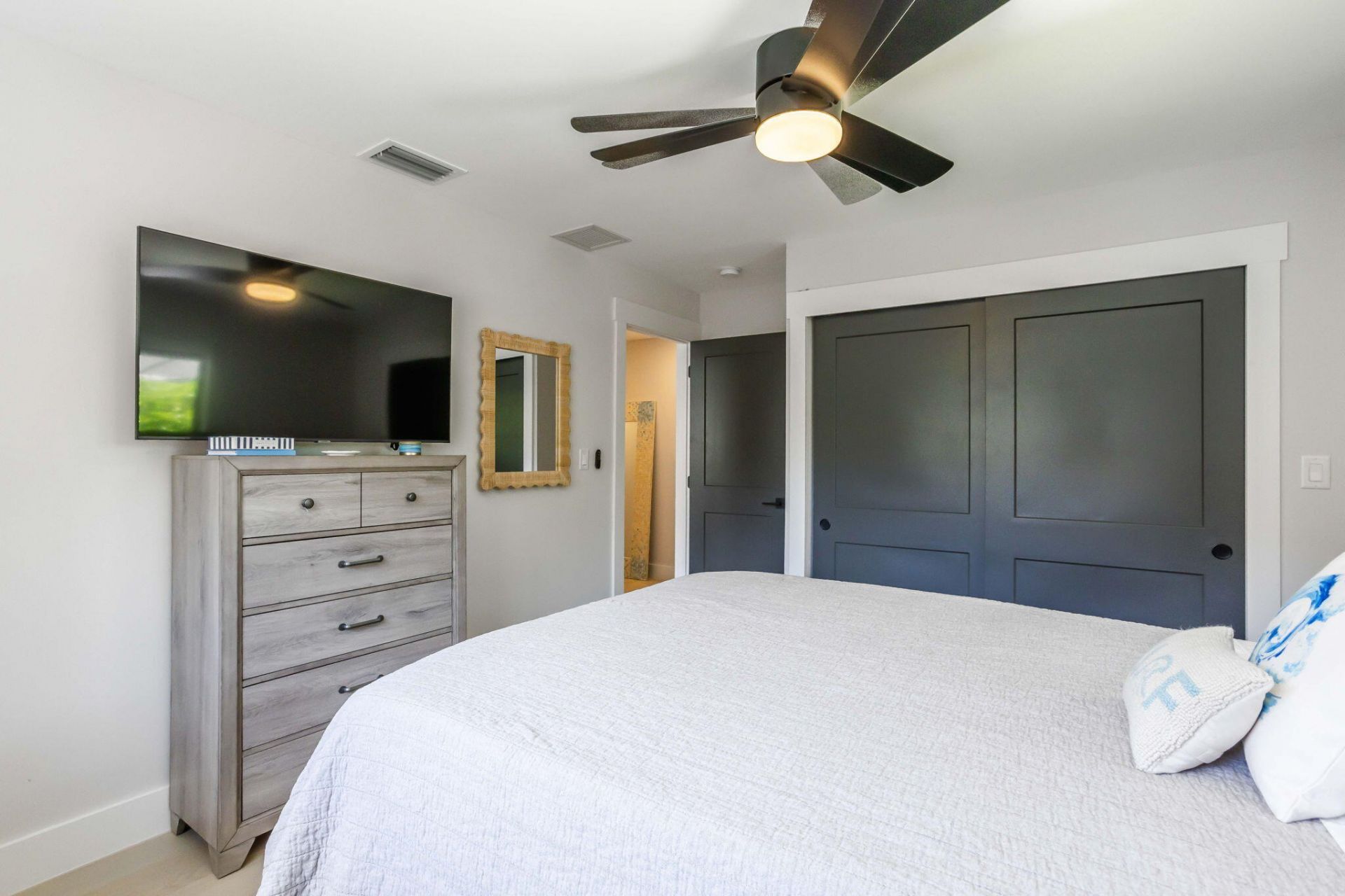 2520 SW 5th Street, Boynton Beach, FL 33435 Photo