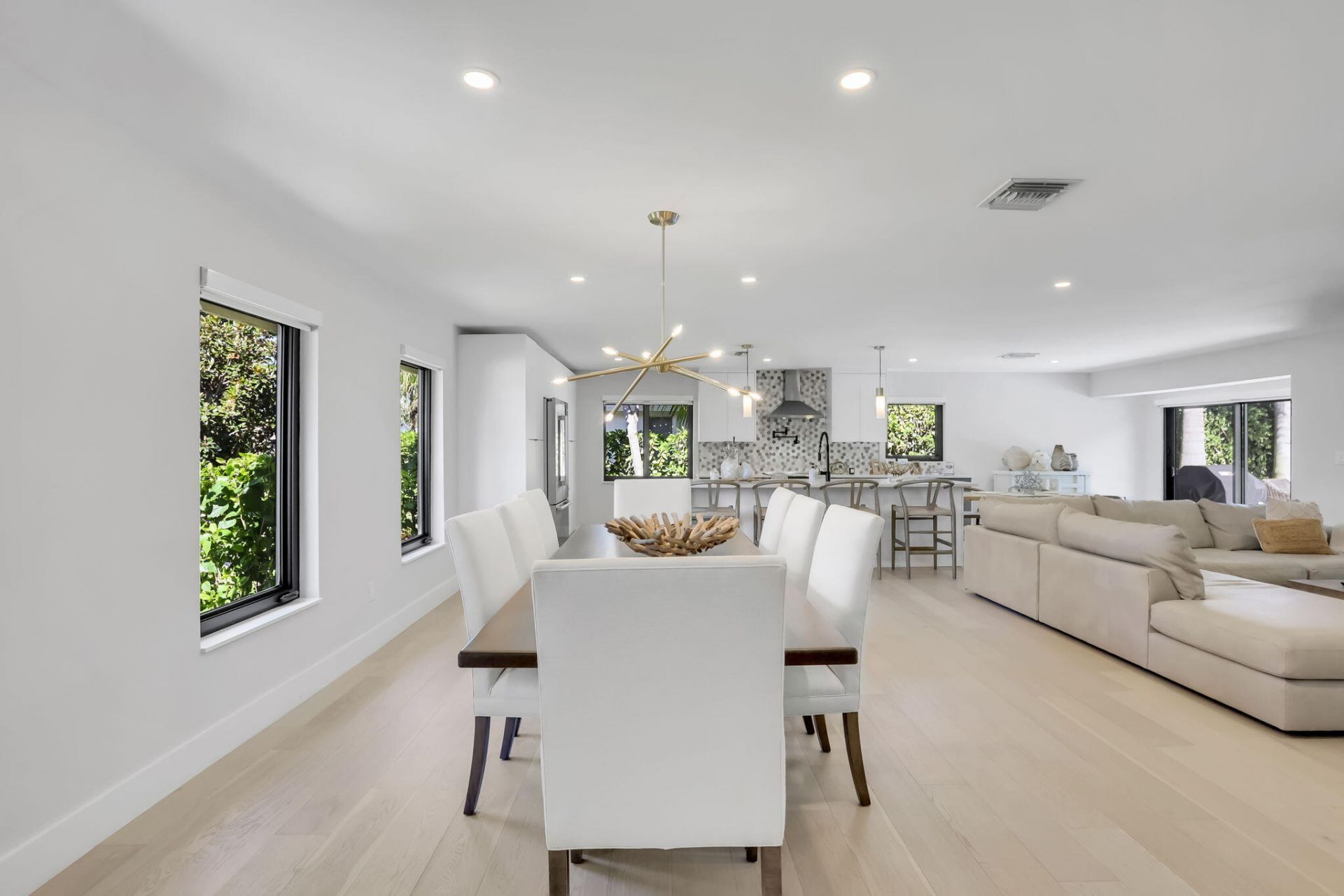 2520 SW 5th Street, Boynton Beach, FL 33435 Photo