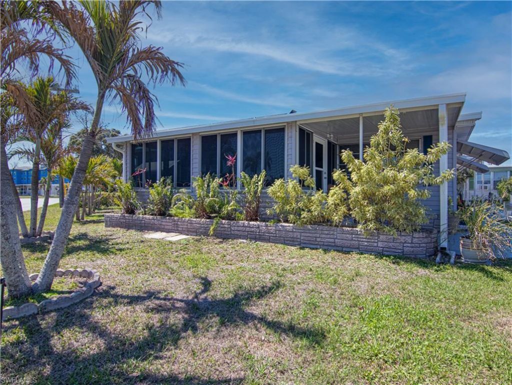 150 Overland Trl, North Fort Myers, FL 33917 Photo