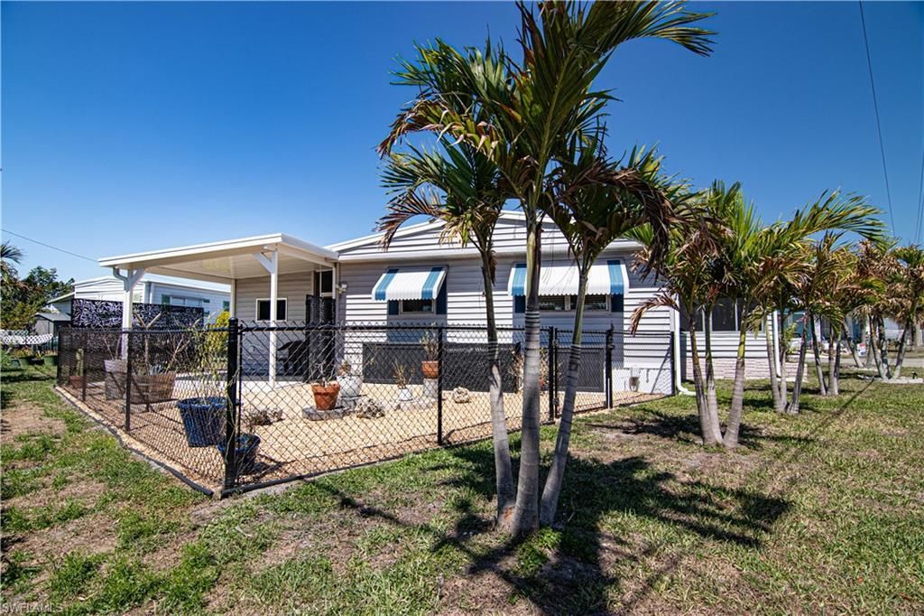 150 Overland Trl , North Fort Myers, FL 33917 Photo