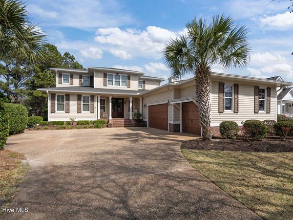 813 Fox Ridge Lane, Wilmington, NC 28405