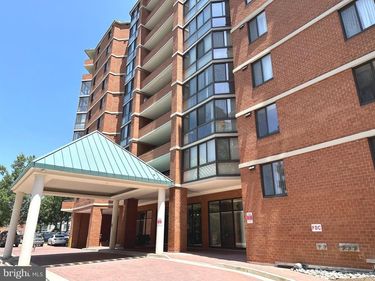 1001 N RANDOLPH STREET , Unit 110, ARLINGTON, VA 22201