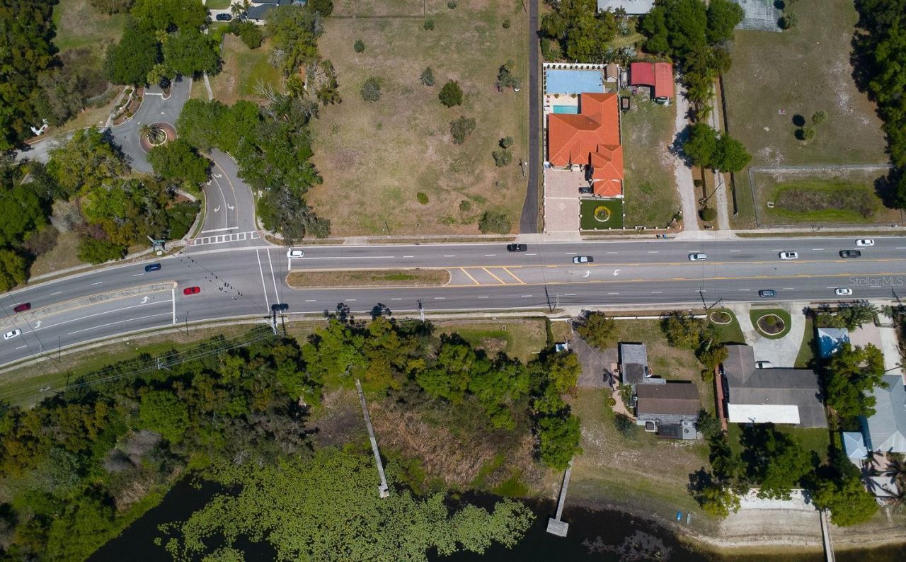 2125 W Bearss Avenue, Tampa, FL 33618 Photo